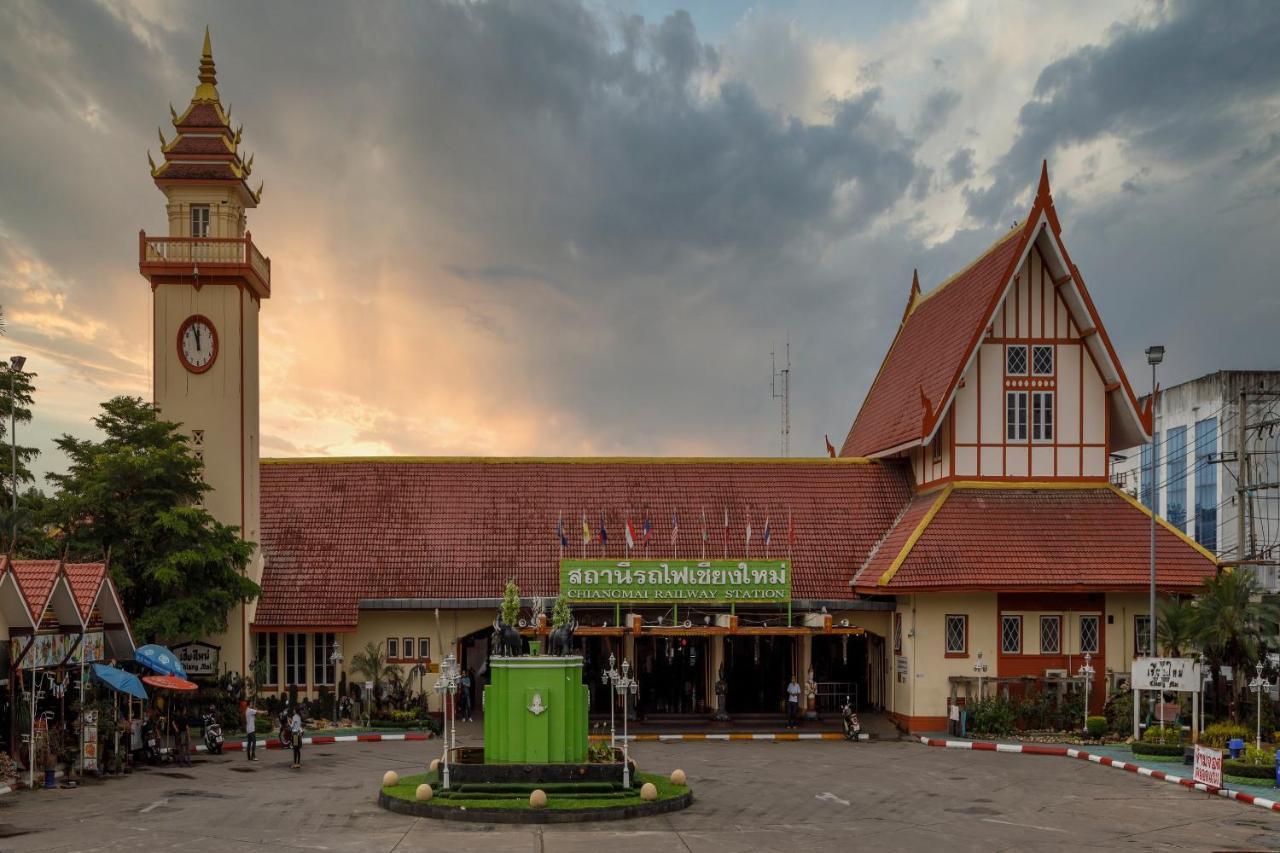 Born Guest House Chiang Mai Eksteriør billede