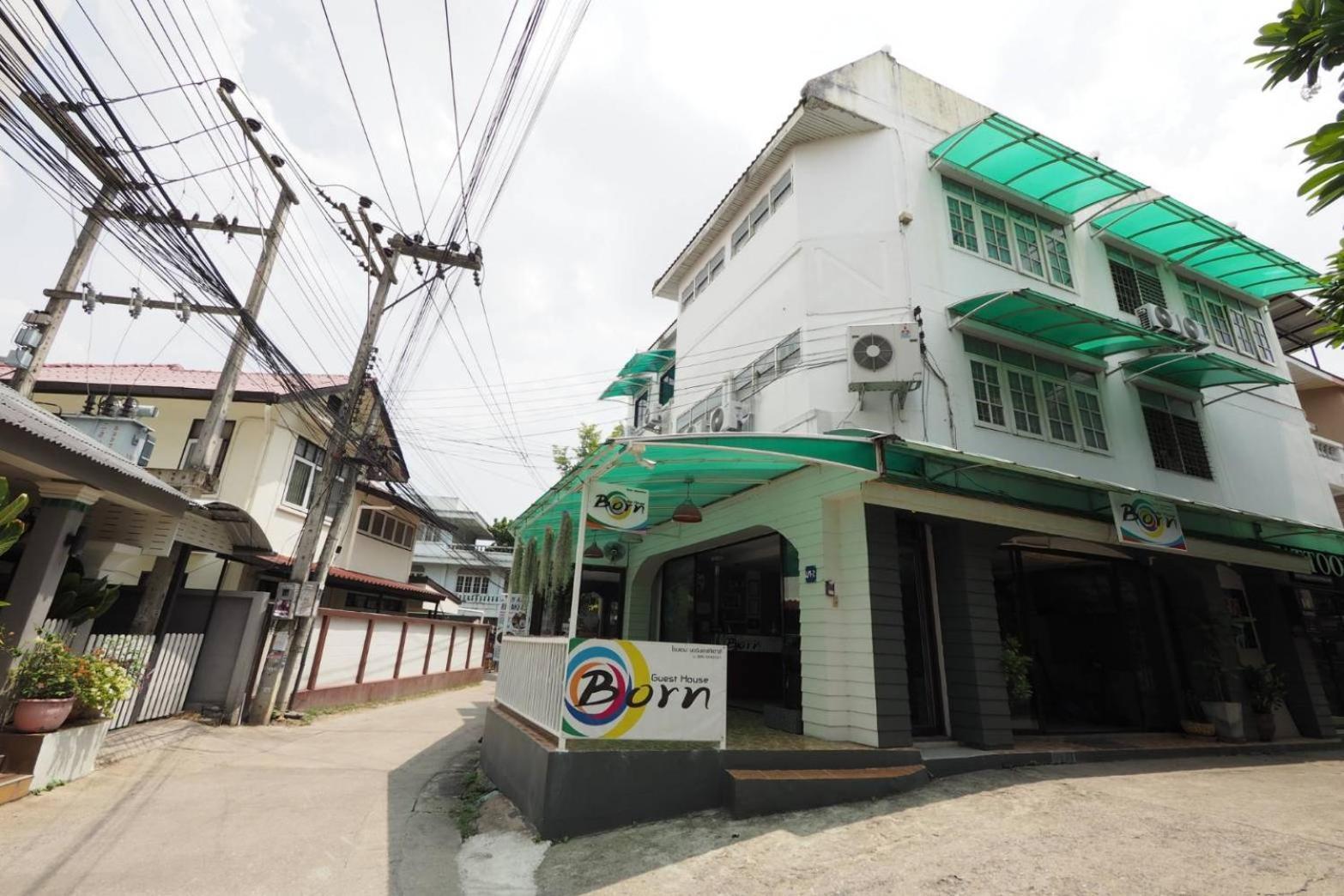 Born Guest House Chiang Mai Eksteriør billede